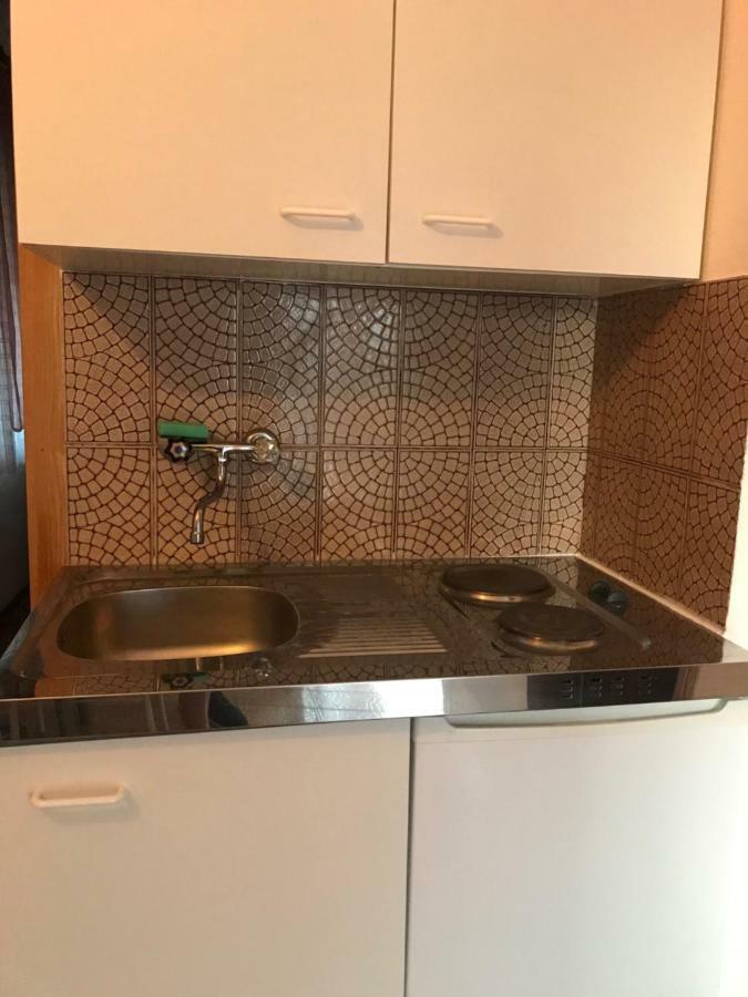 Villa Kartelo 特罗吉尔 外观 照片